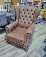 Load image into Gallery viewer, Opulence Queen Anne Chair - Brown