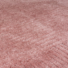 Load image into Gallery viewer, Blush Tasseled Rug