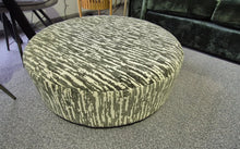 Load image into Gallery viewer, Utopia Sofa Range

