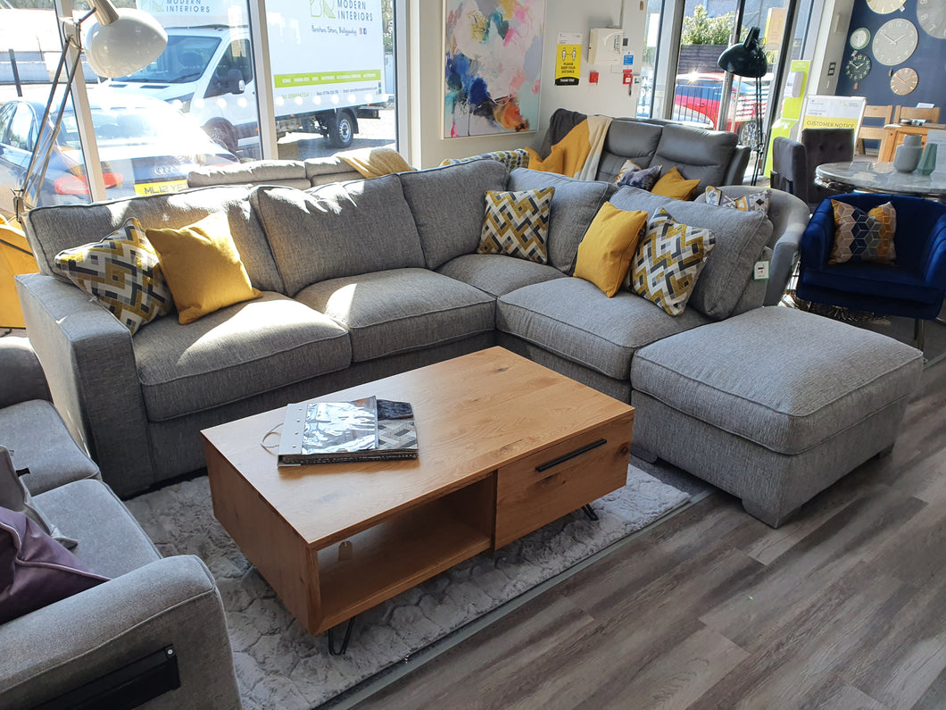 Chicago Sofa