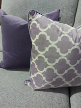 Load image into Gallery viewer, Uneek Vintage Heather Cushion
