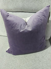 Load image into Gallery viewer, Uneek Vintage Heather Cushion

