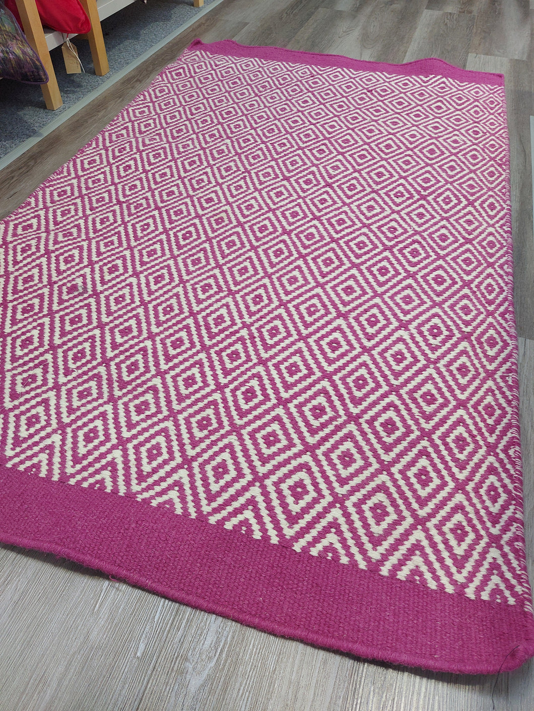 Monochrome Rug - Raspberry