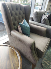 Load image into Gallery viewer, Opulence Queen Anne Chair - Grey
