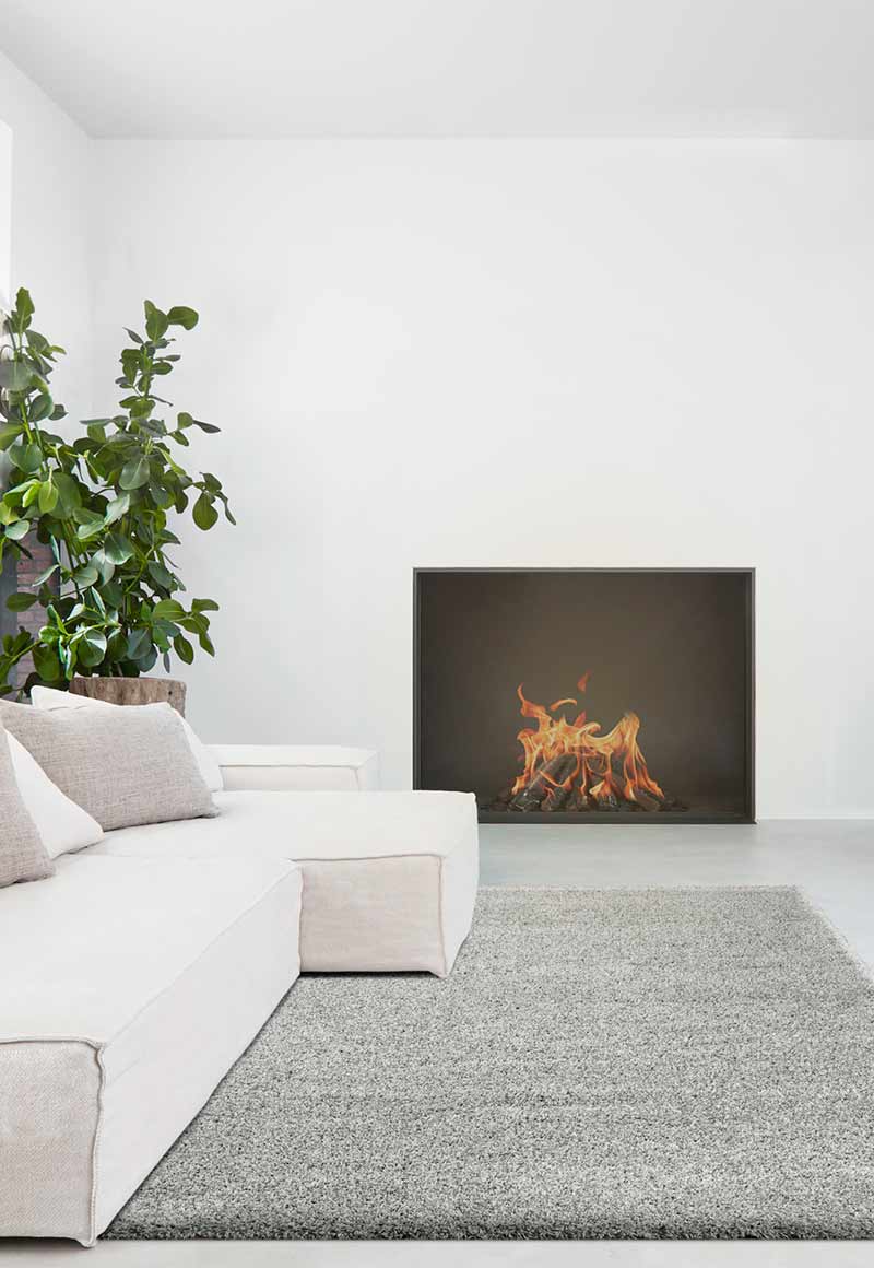Twilight Shaggy Rug in White/Silver